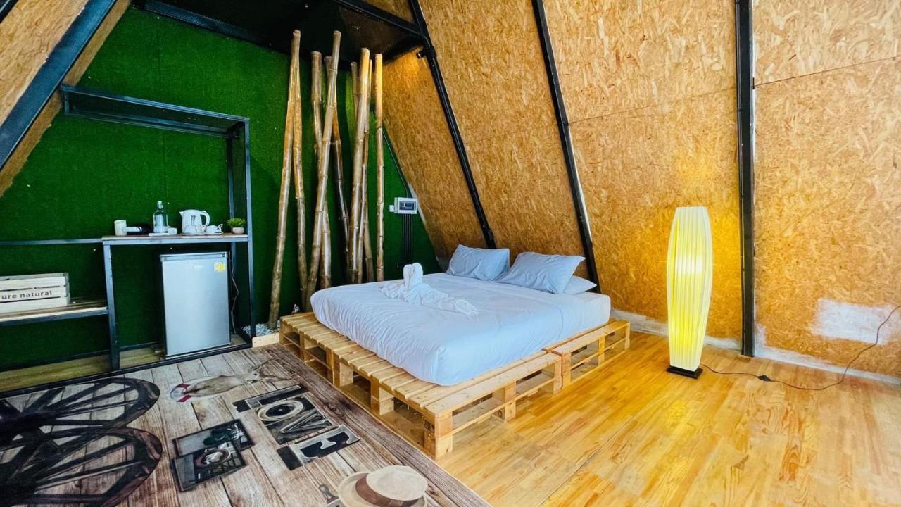 Отель Bridge Hill Cafe Glamping Khao Sok National Park Экстерьер фото
